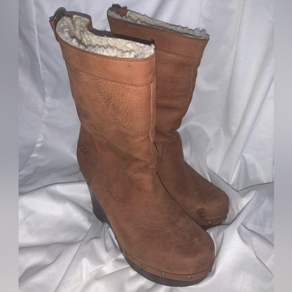 Ugg Carnagie Wedge Boot